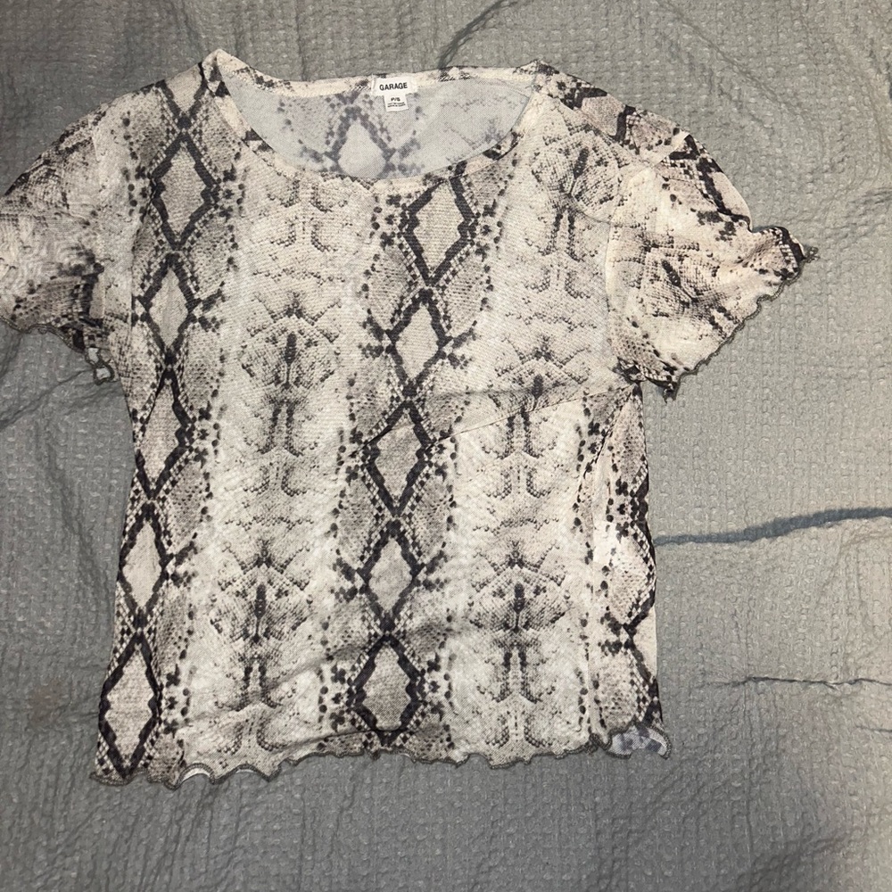 Snake skin mesh t-shirt